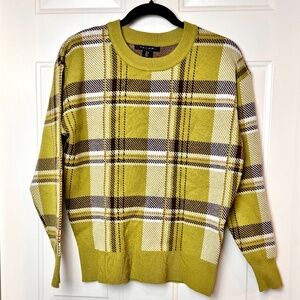 Tahari Ladies Crewneck Pea Green Plaid Sweater Sz Small